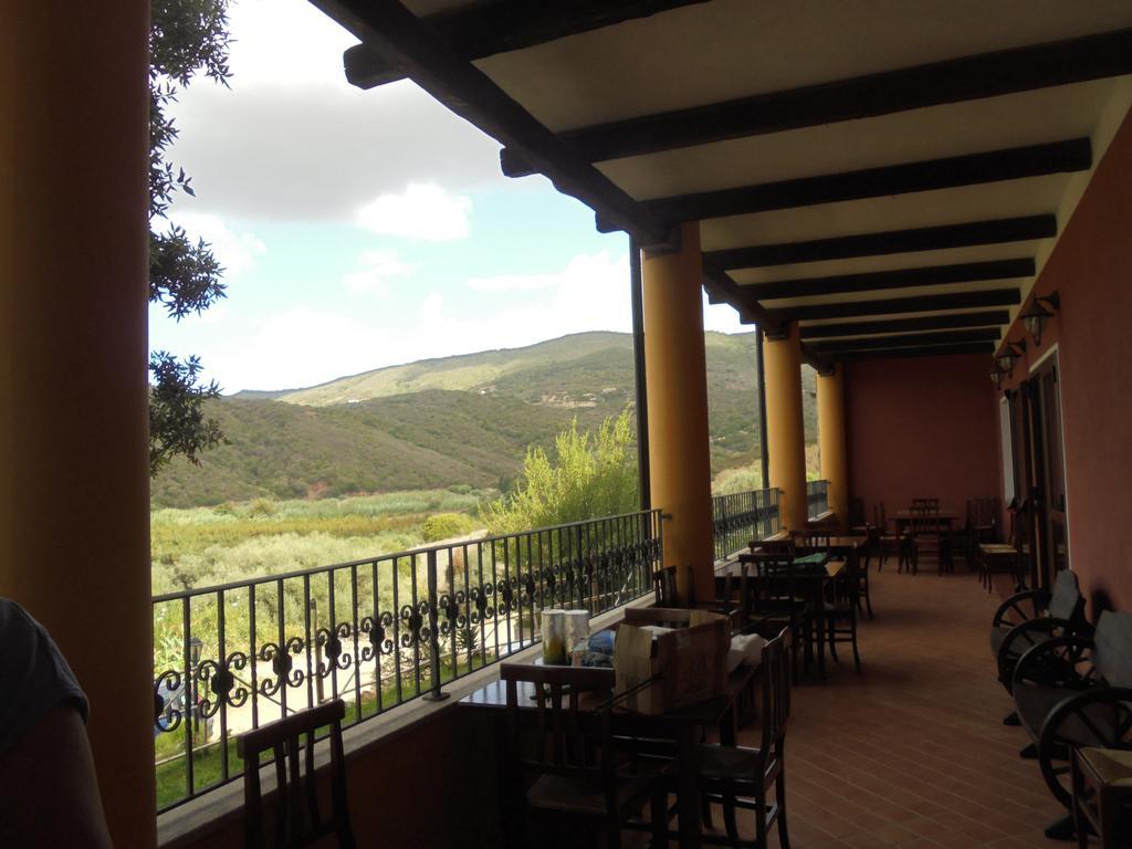 La Casa Sarda Hotel Fluminimaggiore Luaran gambar